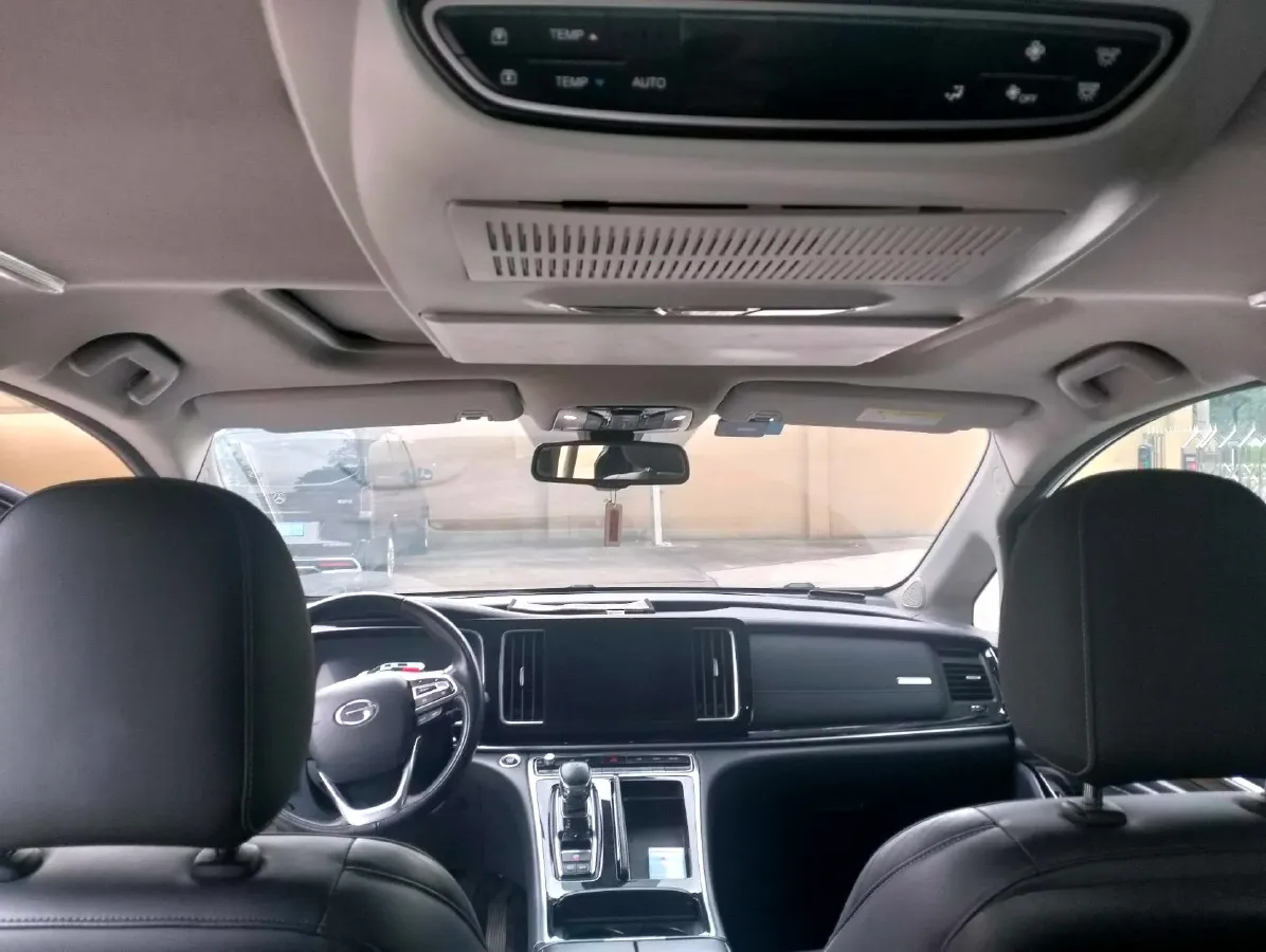 2021 GAC Trumpchi M8 2.0T 252HP L4 8AT,autocango,china used car exporter,china ev exporter,chinese used car exporter,chinese used ev exporter