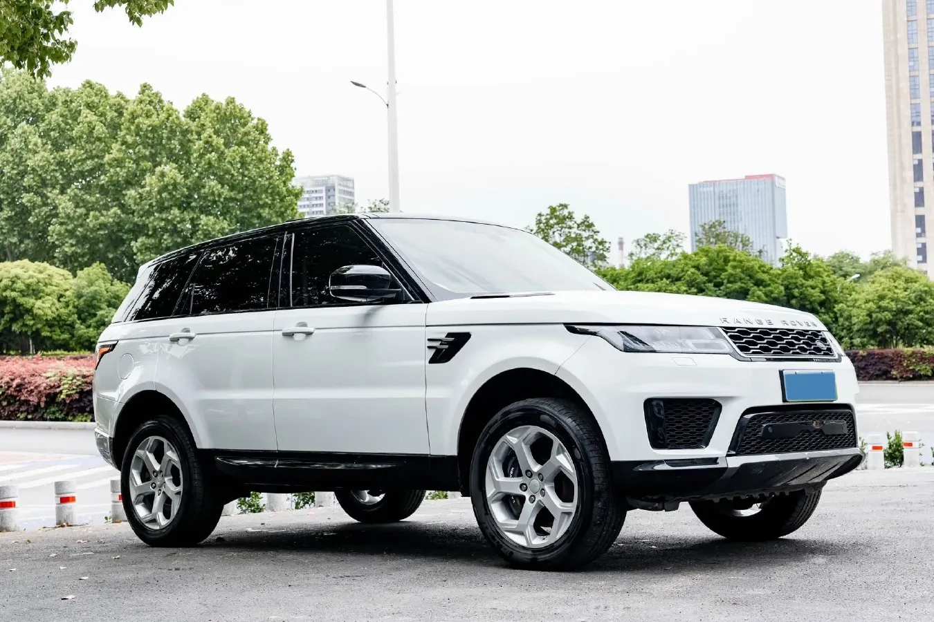 2018 Land Rover Range Rover Sport 2.0T 300HP L4 8AT PHEV 13.1KWH,autocango,china used car exporter,china ev exporter,chinese used car exporter,chinese used ev exporter