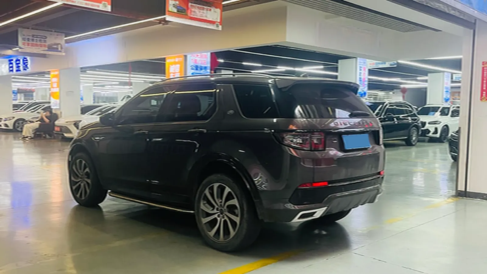 2023 Land Rover Discovery Sport 2.0T 249HP L4 9AT,autocango,china used car exporter,china ev exporter,chinese used car exporter,chinese used ev exporter
