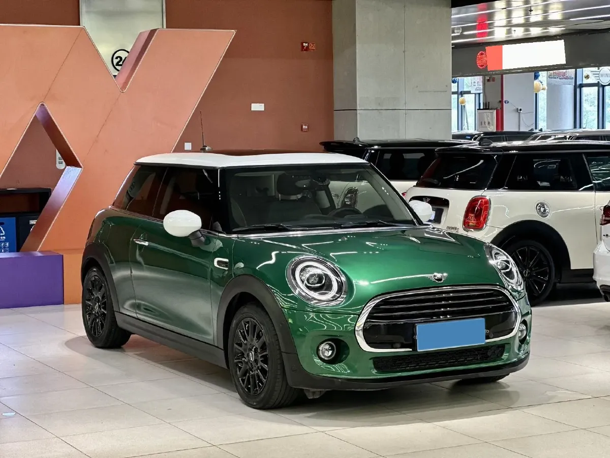 2021 MINI MINI 1.5T 136HP L3 7DCT,autocango,china used car exporter,china ev exporter,chinese used car exporter,chinese used ev exporter