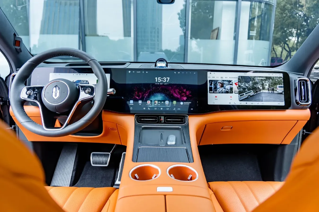 2025 HIMA AITO M8 REEV 160HP REEV 37KWH,autocango,china used car exporter,china ev exporter,chinese used car exporter,chinese used ev exporter