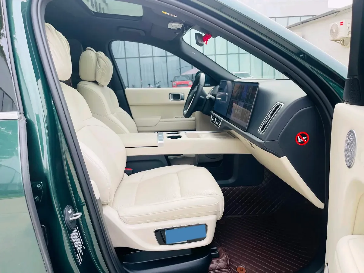 2022 Li L9 Range Extended 154HP REEV 42.6KWH,autocango,china used car exporter,china ev exporter,chinese used car exporter,chinese used ev exporter
