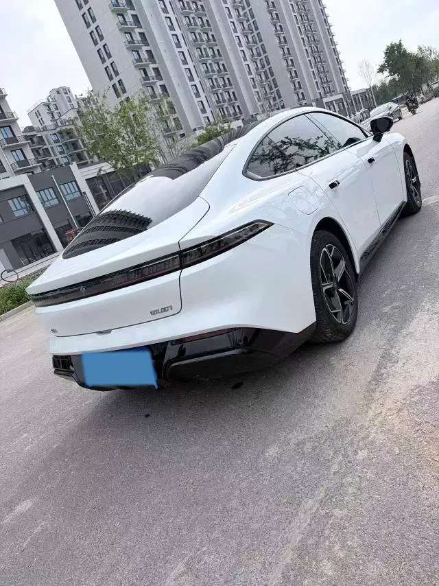 2024 DongFeng eπ eπ007 REEV 105HP REEV 28.4KWH,autocango,china used car exporter,china ev exporter,chinese used car exporter,chinese used ev exporter