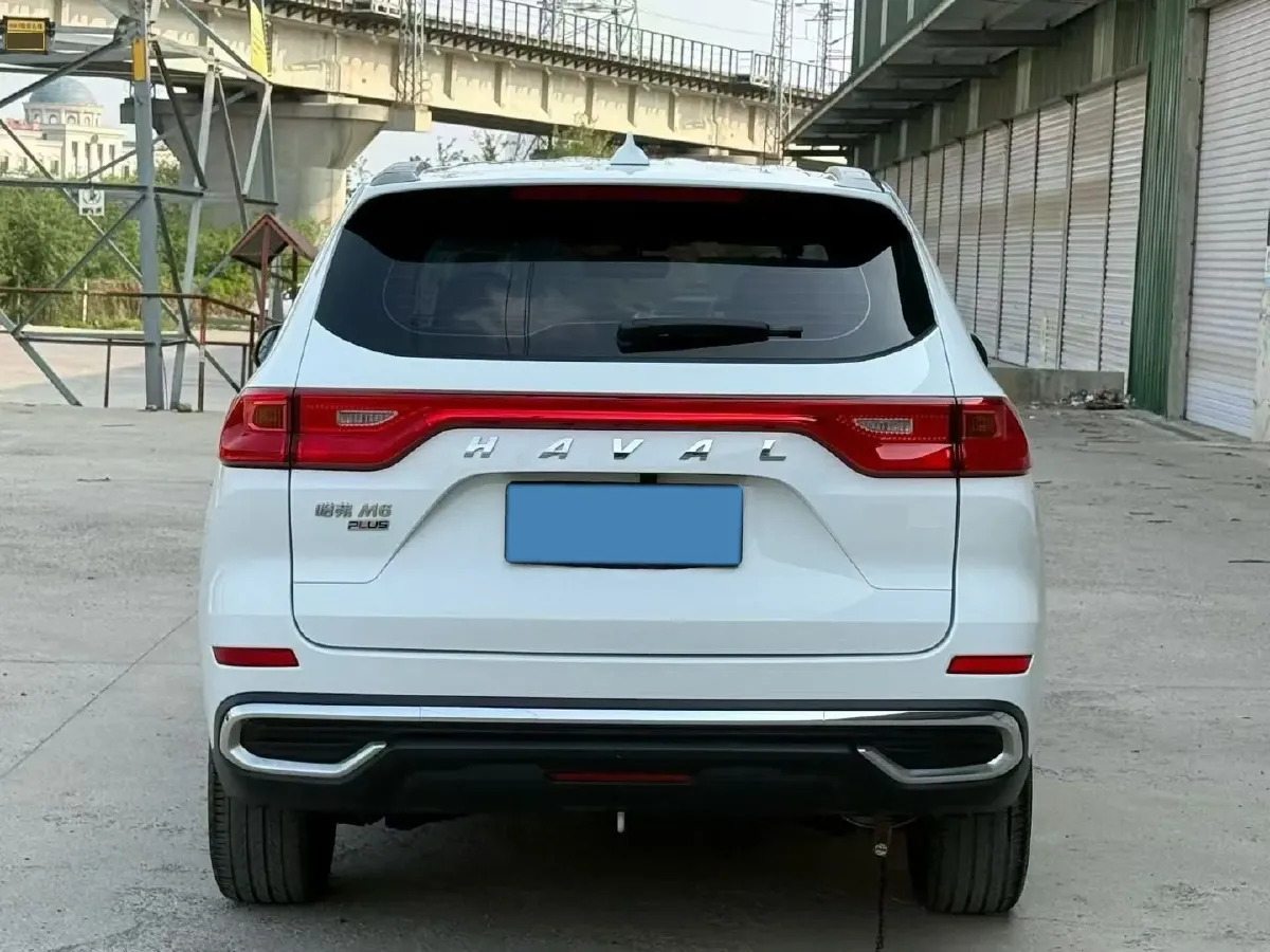 2023 Haval M6 1.5T 150HP L4 7DCT,autocango,china used car exporter,china ev exporter,chinese used car exporter,chinese used ev exporter