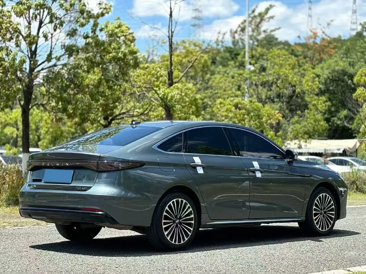 2025 Fulwin FulwinA8L 1.5T 156HP L4 1DHT PHEV 18.67KWH,autocango,china used car exporter,china ev exporter,chinese used car exporter,chinese used ev exporter