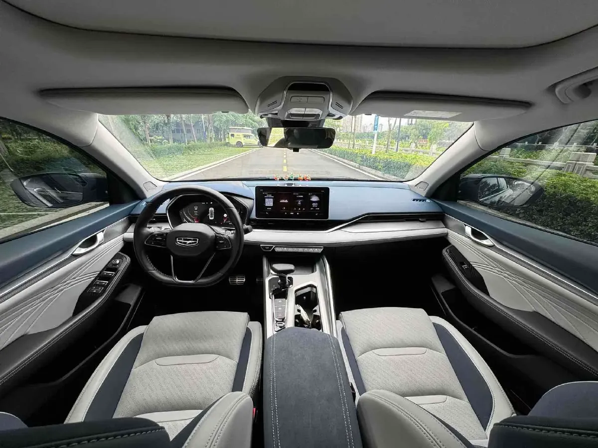 2023 Geely Preface 2.0T 190HP L4 7DCT,autocango,china used car exporter,china ev exporter,chinese used car exporter,chinese used ev exporter