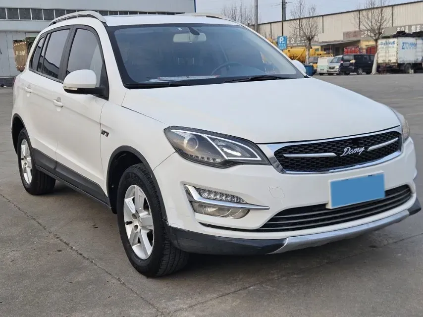 2018 DongFeng Fengon Fengon S560 1.8L 139HP L4 5MT,autocango,china used car exporter,china ev exporter,chinese used car exporter,chinese used ev exporter