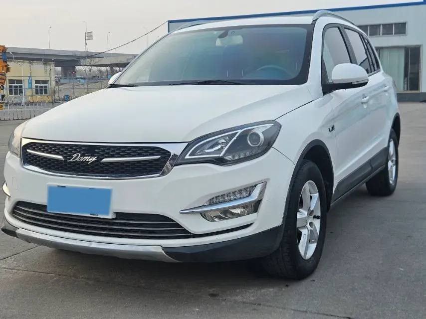 2018 DongFeng Fengon Fengon S560 1.8L 139HP L4 5MT,autocango,china used car exporter,china ev exporter,chinese used car exporter,chinese used ev exporter