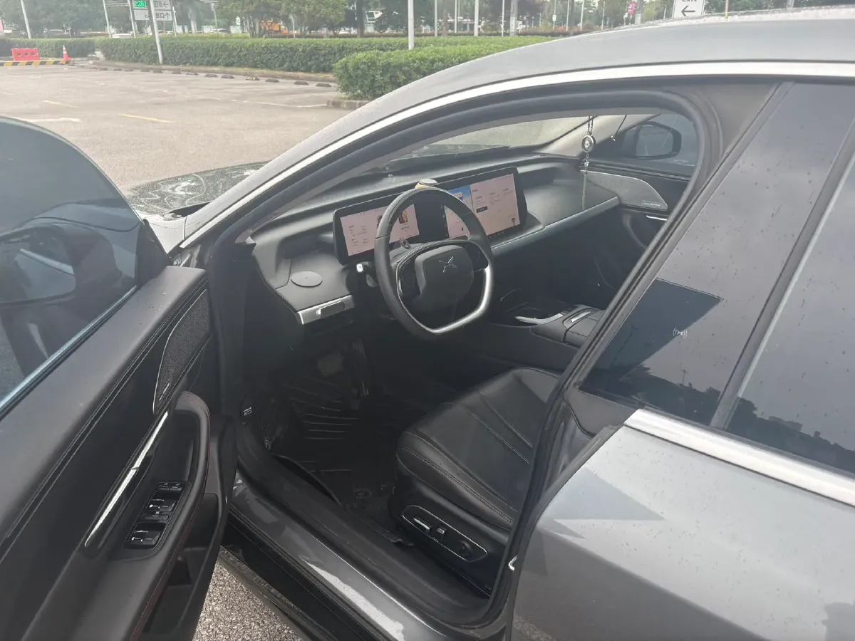 2020 Xpeng P7 BEV 70.8KWH,autocango,china used car exporter,china ev exporter,chinese used car exporter,chinese used ev exporter