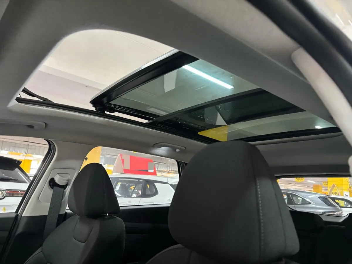 2025 Hyundai Tucson 1.5T 200HP L4 8AT,autocango,china used car exporter,china ev exporter,chinese used car exporter,chinese used ev exporter