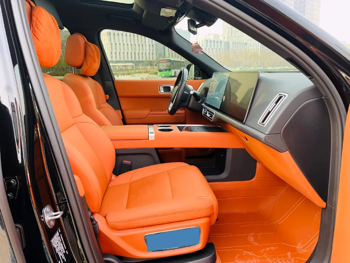 2024 Li L9 Range Extended 154HP REEV 52.3KWH,autocango,china used car exporter,china ev exporter,chinese used car exporter,chinese used ev exporter