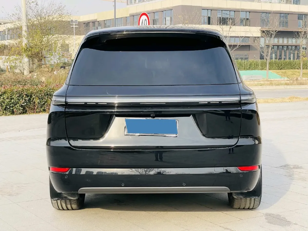 2024 Li L9 Range Extended 154HP REEV 52.3KWH,autocango,china used car exporter,china ev exporter,chinese used car exporter,chinese used ev exporter
