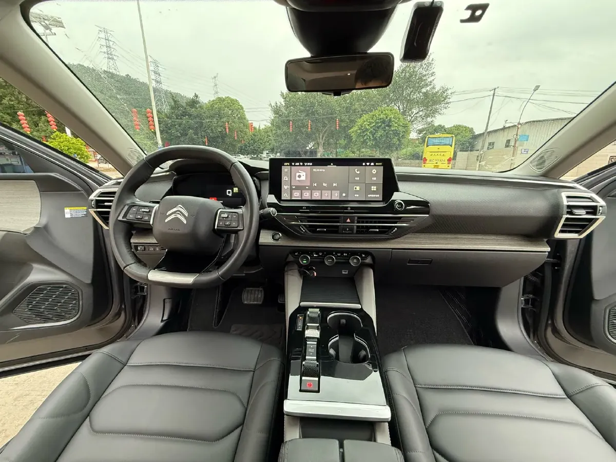 2021 Citroen C5 X 1.6T 175HP L4 8AT,autocango,china used car exporter,china ev exporter,chinese used car exporter,chinese used ev exporter