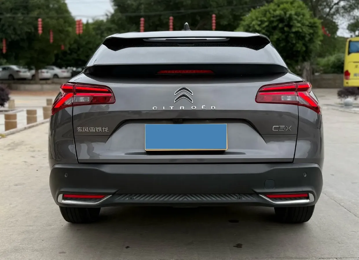 2021 Citroen C5 X 1.6T 175HP L4 8AT,autocango,china used car exporter,china ev exporter,chinese used car exporter,chinese used ev exporter
