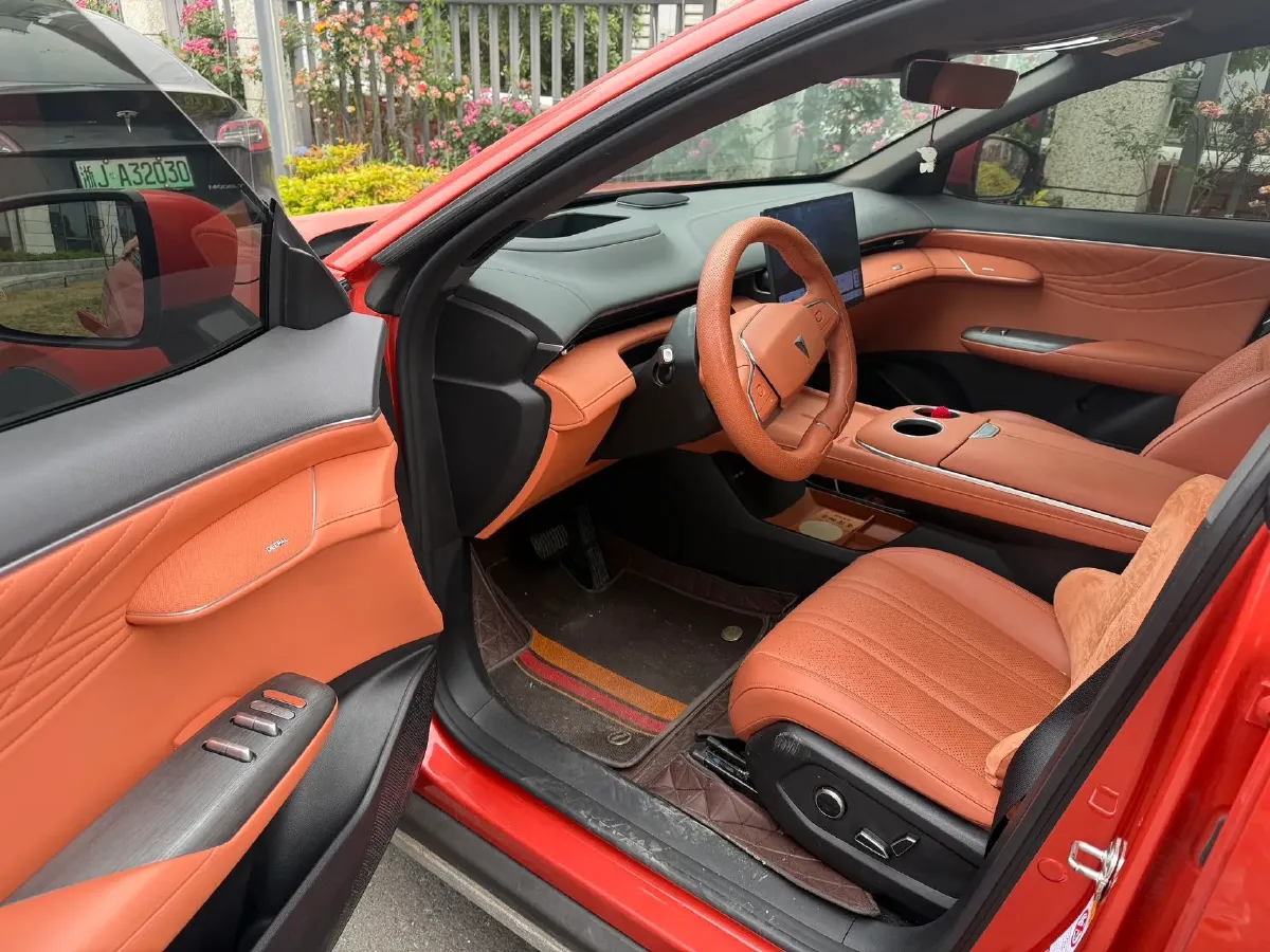 2024 JAC Refine RefineRF8 2.0T 253HP L4 8AT,autocango,china used car exporter,china ev exporter,chinese used car exporter,chinese used ev exporter