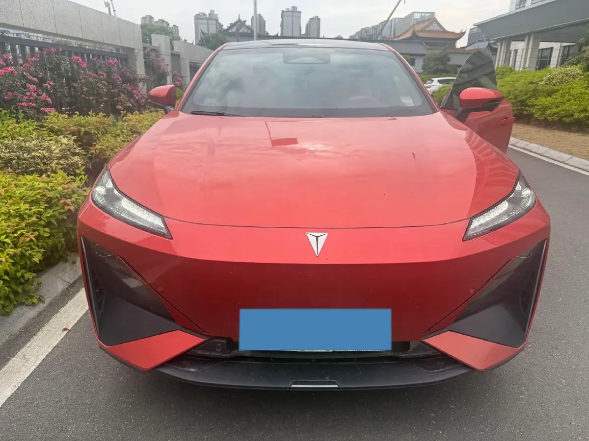2024 JAC Refine RefineRF8 2.0T 253HP L4 8AT,autocango,china used car exporter,china ev exporter,chinese used car exporter,chinese used ev exporter