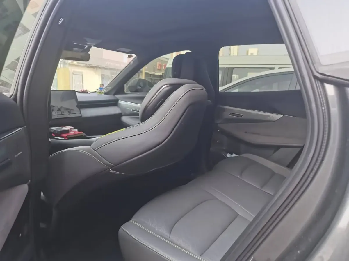 2023 LYNK&CO 08 EM-P 1.5T 163HP L4 3DHT PHEV 21.2KWH,autocango,china used car exporter,china ev exporter,chinese used car exporter,chinese used ev exporter