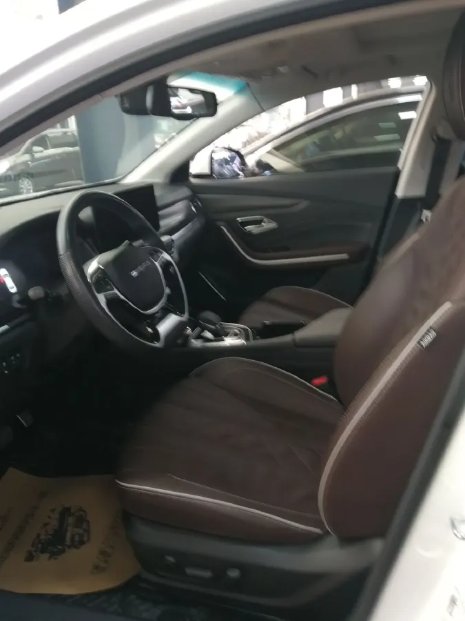 2022 BeiJing Auto EU7 BEV 60.7KWH,autocango,china used car exporter,china ev exporter,chinese used car exporter,chinese used ev exporter