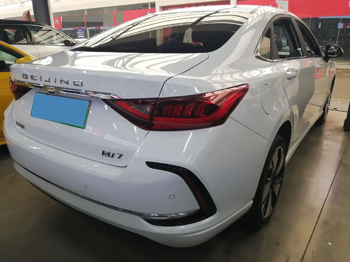2022 BeiJing Auto EU7 BEV 60.7KWH,autocango,china used car exporter,china ev exporter,chinese used car exporter,chinese used ev exporter