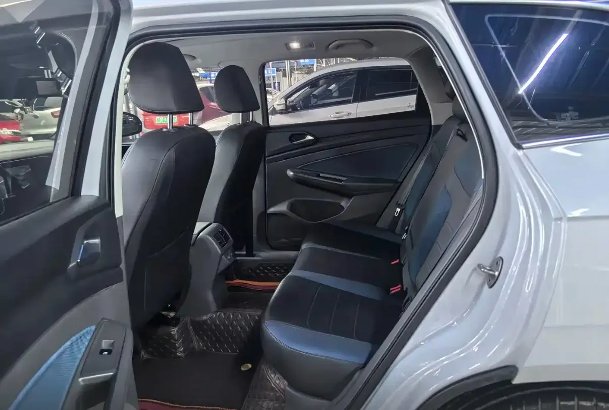 2021 Jetta VS7 1.4T 150HP L4 6AT,autocango,china used car exporter,china ev exporter,chinese used car exporter,chinese used ev exporter