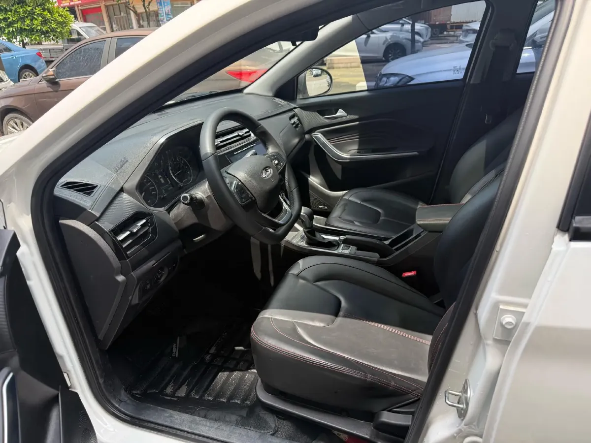 2021 Chery Tiggo 3x 1.5L 116HP L4 CVT,autocango,china used car exporter,china ev exporter,chinese used car exporter,chinese used ev exporter