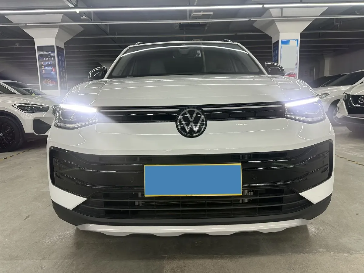 2025 Volkswagen Tharu 1.5L 110HP L4 6AT,autocango,china used car exporter,china ev exporter,chinese used car exporter,chinese used ev exporter