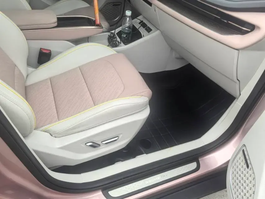 2022 Ruichi Auto ED71 BEV 60.152KWH,autocango,china used car exporter,china ev exporter,chinese used car exporter,chinese used ev exporter