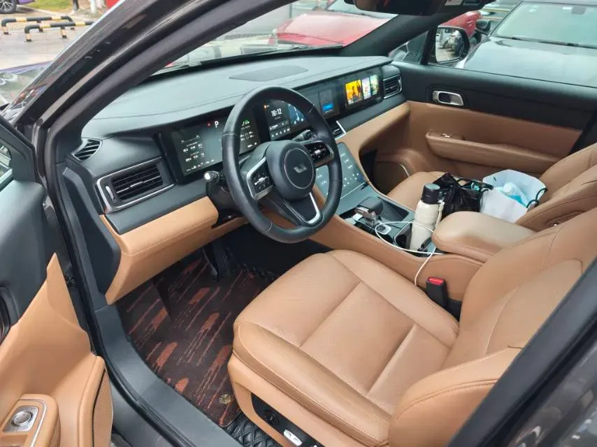 2021 Li ONE Range Extended 131HP REEV 40.5KWH,autocango,china used car exporter,china ev exporter,chinese used car exporter,chinese used ev exporter