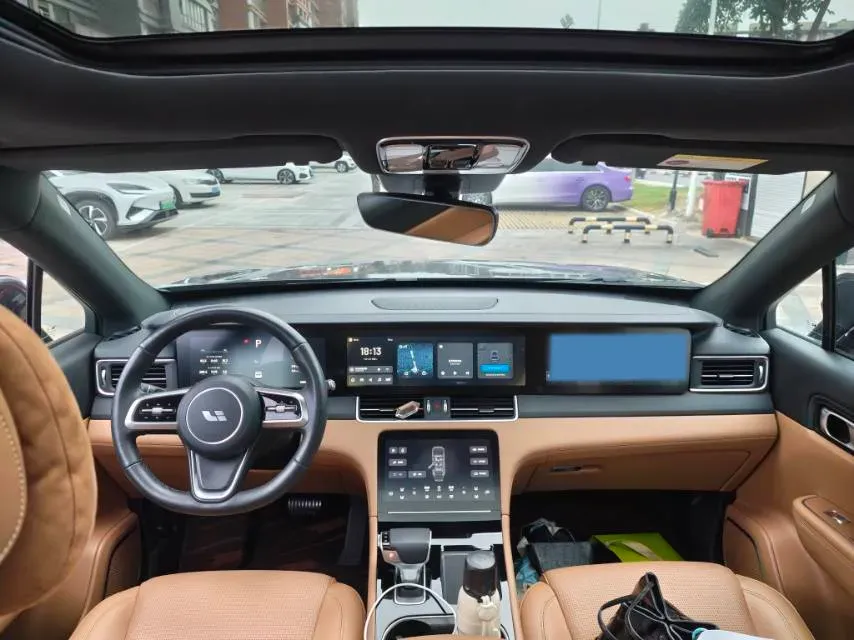 2021 Li ONE Range Extended 131HP REEV 40.5KWH,autocango,china used car exporter,china ev exporter,chinese used car exporter,chinese used ev exporter
