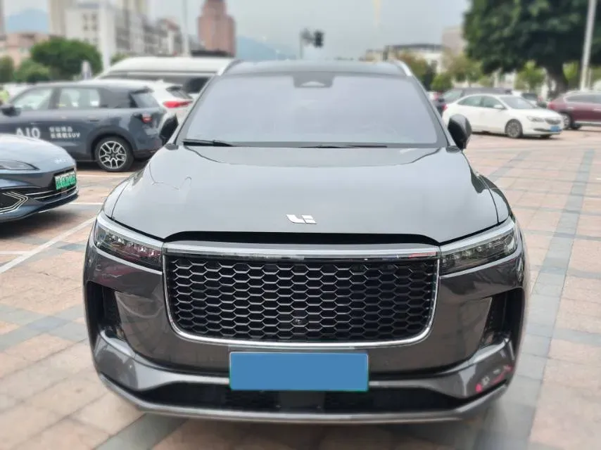 2021 Li ONE Range Extended 131HP REEV 40.5KWH,autocango,china used car exporter,china ev exporter,chinese used car exporter,chinese used ev exporter