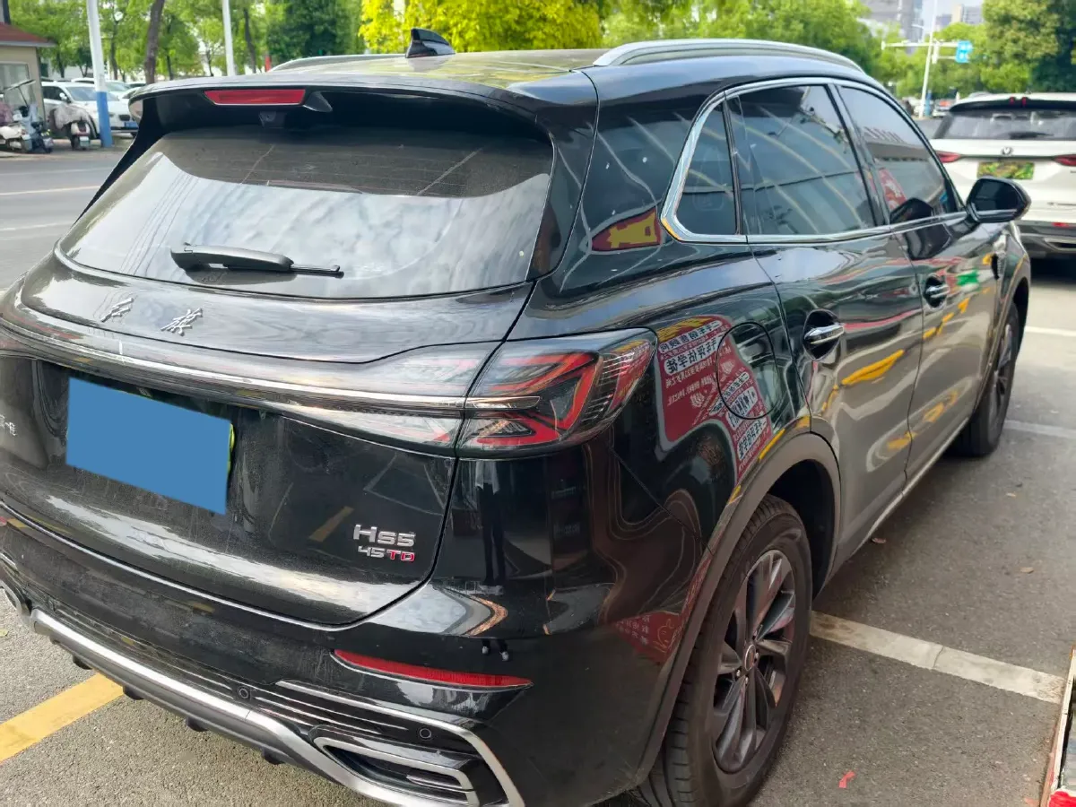 2025 HongQi HS5 2.0T 252HP L4 8AT,autocango,china used car exporter,china ev exporter,chinese used car exporter,chinese used ev exporter