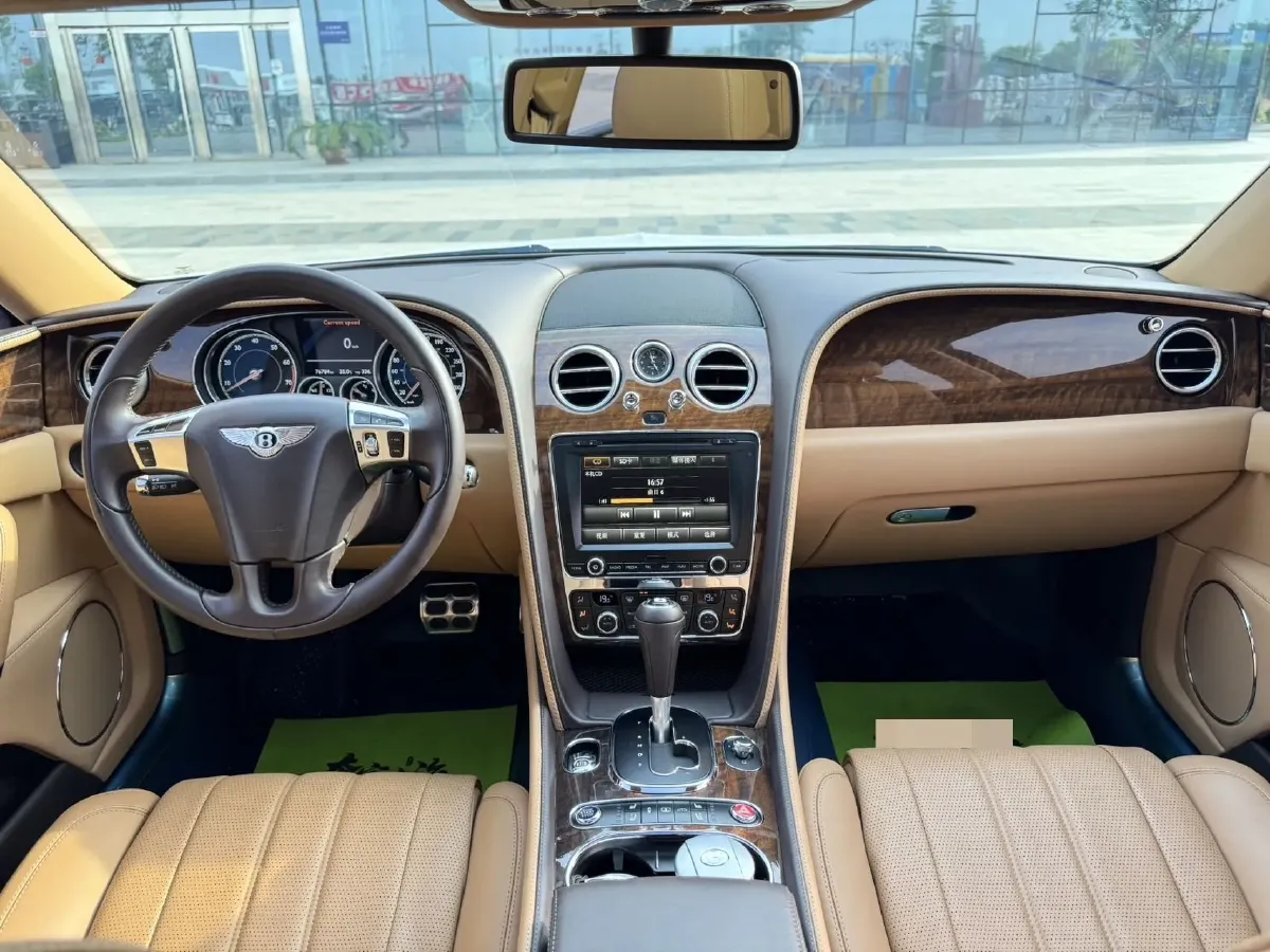 2016 Bentley Flying Spur 4.0T 507HP V8 8AT,autocango,china used car exporter,china ev exporter,chinese used car exporter,chinese used ev exporter