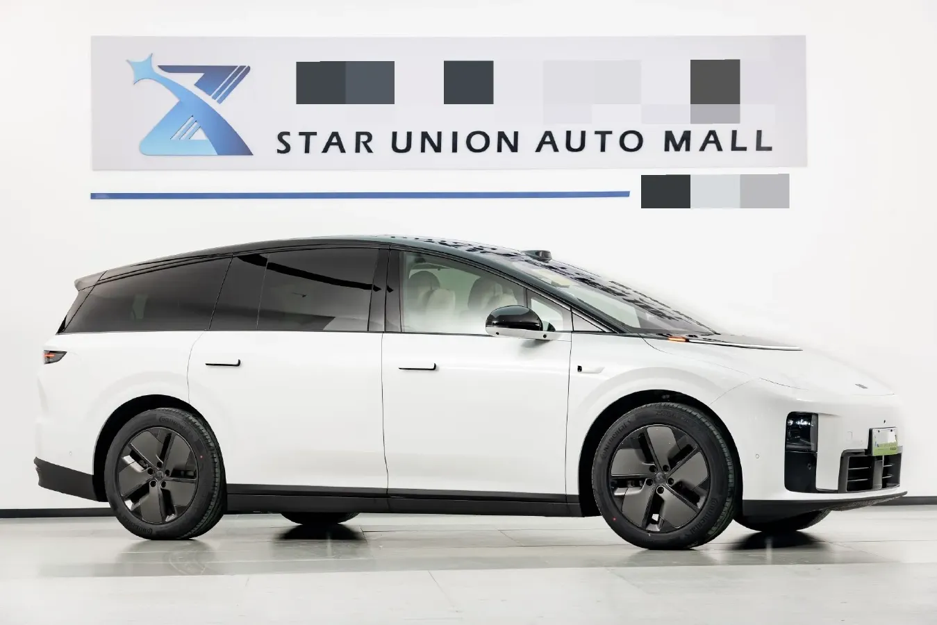 2025 Li i8 BEV,autocango,china used car exporter,china ev exporter,chinese used car exporter,chinese used ev exporter