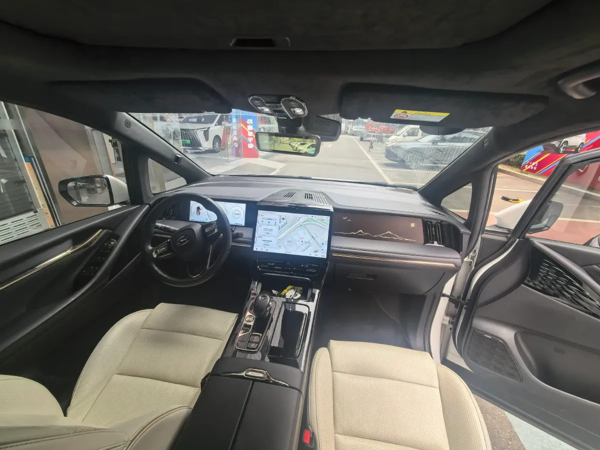 2023 GAC Trumpchi M8 2.0T 190HP L4 E-CVT Hybrid,autocango,china used car exporter,china ev exporter,chinese used car exporter,chinese used ev exporter