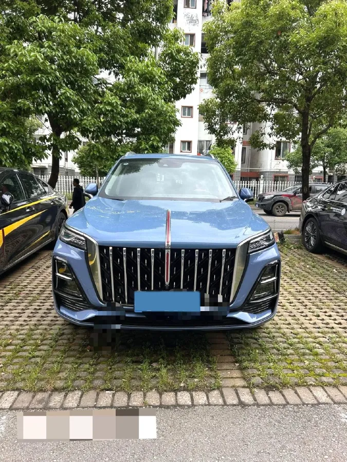 2023 HongQi HS5 2.0T 252HP L4 8AT,autocango,china used car exporter,china ev exporter,chinese used car exporter,chinese used ev exporter