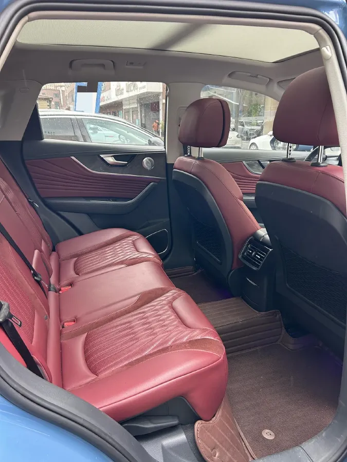 2023 HongQi HS5 2.0T 252HP L4 8AT,autocango,china used car exporter,china ev exporter,chinese used car exporter,chinese used ev exporter