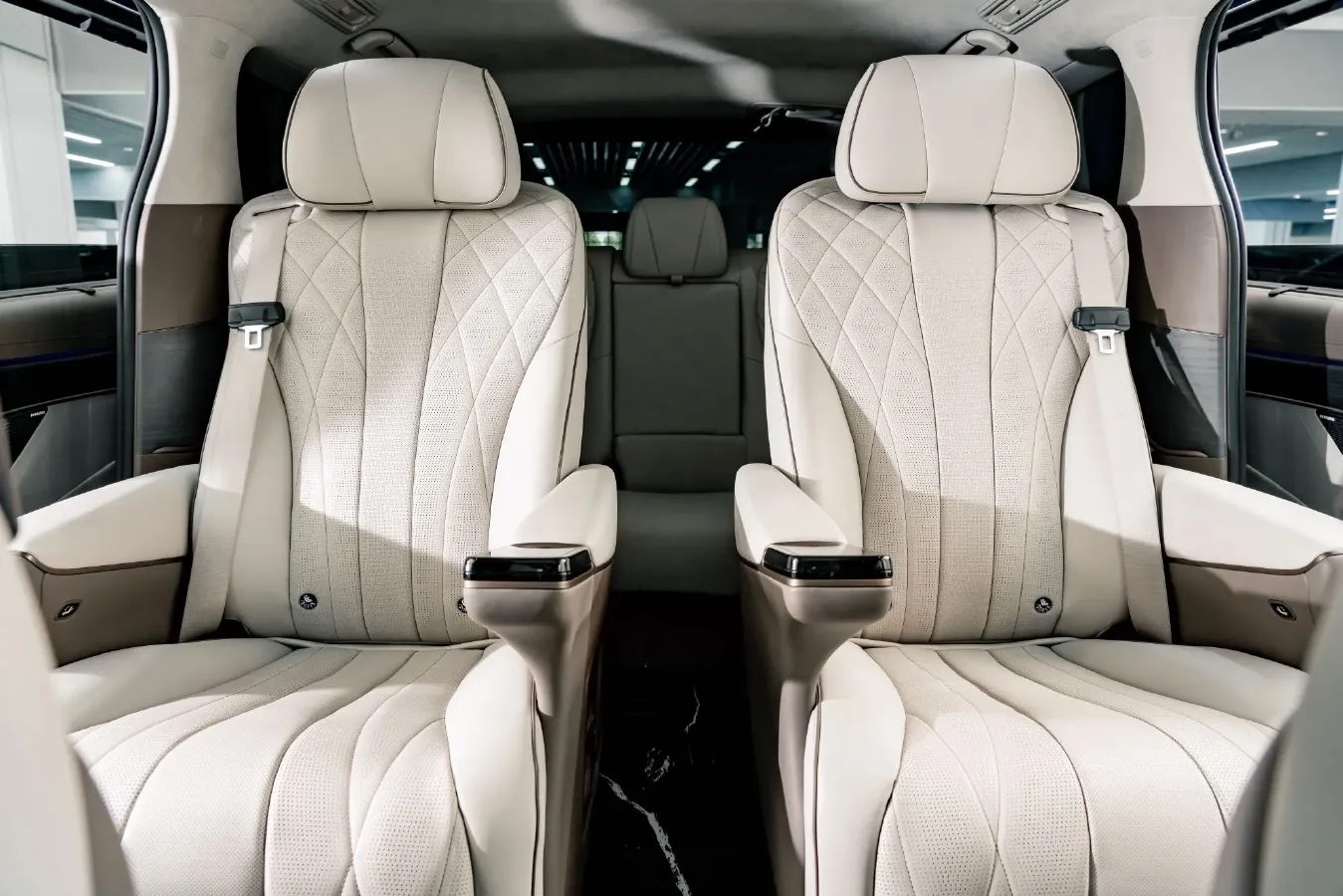 2022 Honda Odyssey 2.0L 146HP L4 E-CVT Hybrid,autocango,china used car exporter,china ev exporter,chinese used car exporter,chinese used ev exporter