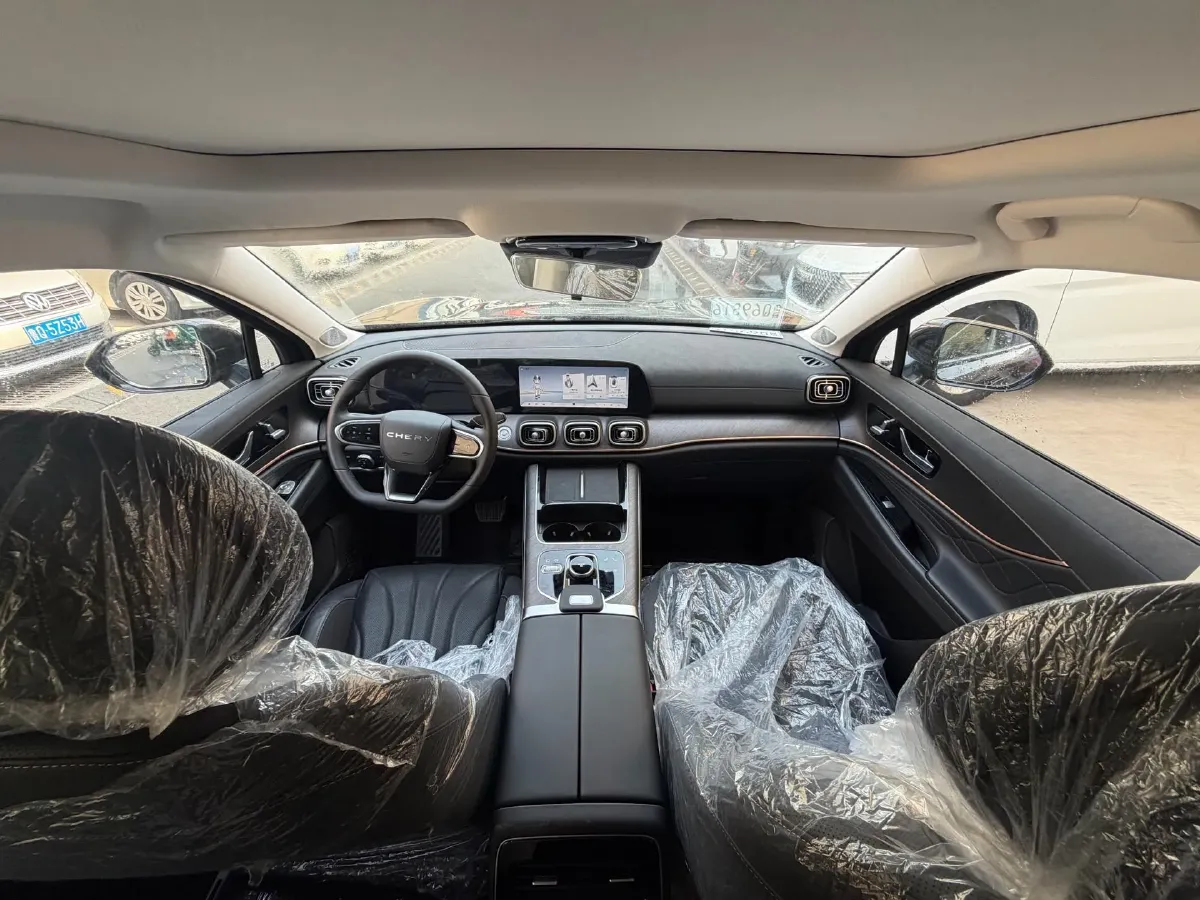 2025 Chery Tiggo 9 2.0T 261HP L4 7DCT,autocango,china used car exporter,china ev exporter,chinese used car exporter,chinese used ev exporter