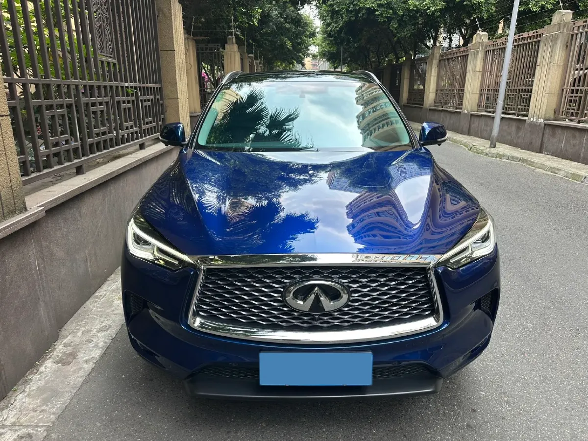 2022 Infiniti QX50 2.0T 245HP L4 CVT,autocango,china used car exporter,china ev exporter,chinese used car exporter,chinese used ev exporter