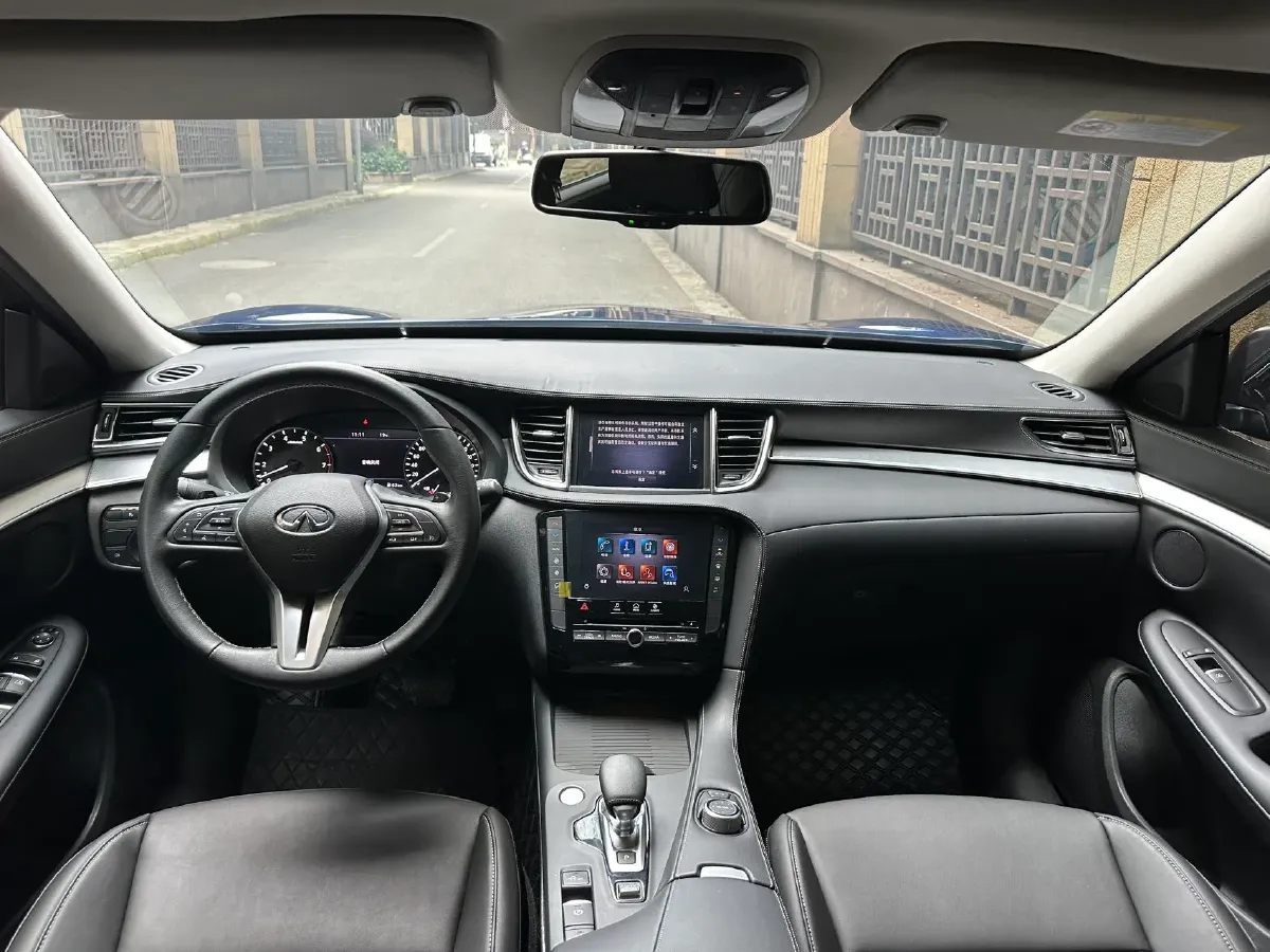 2022 Infiniti QX50 2.0T 245HP L4 CVT,autocango,china used car exporter,china ev exporter,chinese used car exporter,chinese used ev exporter