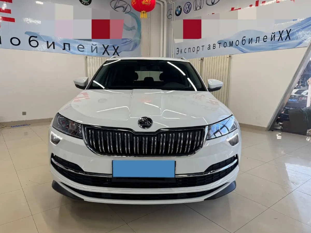 2023 Skoda Karoq 1.4T 150HP L4 7DCT,autocango,china used car exporter,china ev exporter,chinese used car exporter,chinese used ev exporter