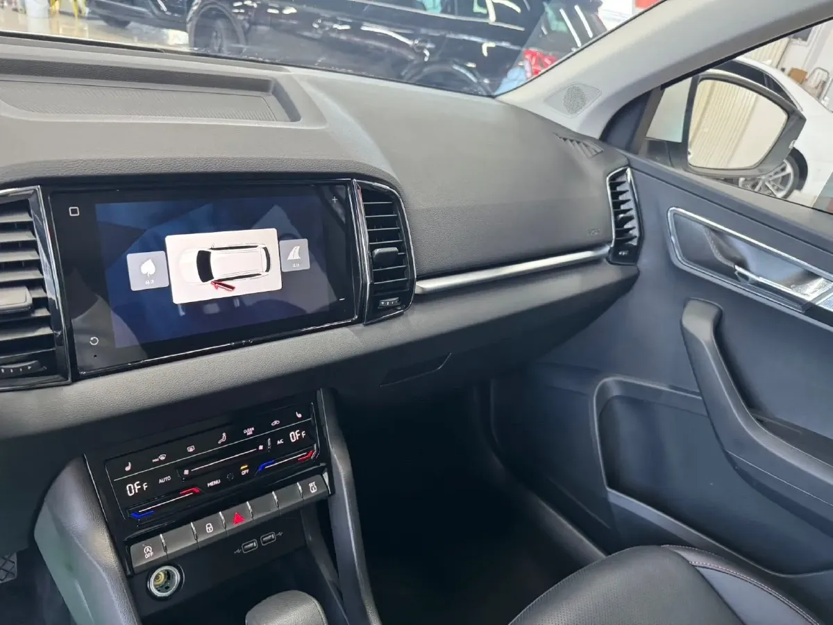 2023 Skoda Karoq 1.4T 150HP L4 7DCT,autocango,china used car exporter,china ev exporter,chinese used car exporter,chinese used ev exporter