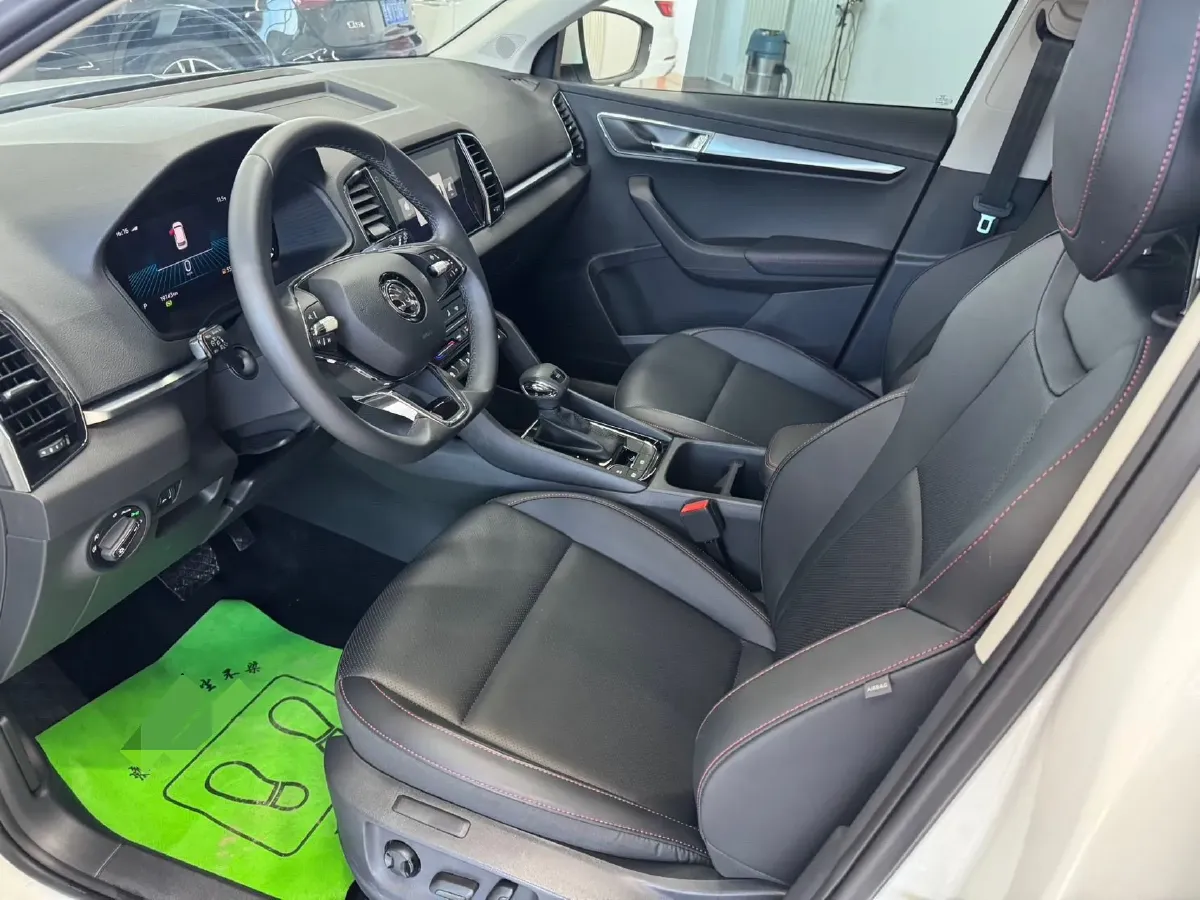 2023 Skoda Karoq 1.4T 150HP L4 7DCT,autocango,china used car exporter,china ev exporter,chinese used car exporter,chinese used ev exporter