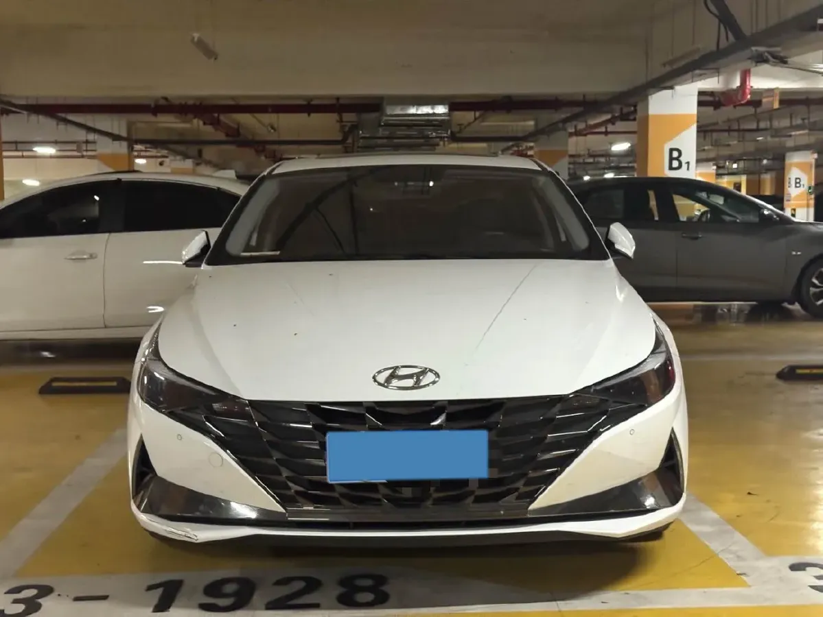2022 Hyundai Elantra 1.5L 115HP L4 CVT,autocango,china used car exporter,china ev exporter,chinese used car exporter,chinese used ev exporter