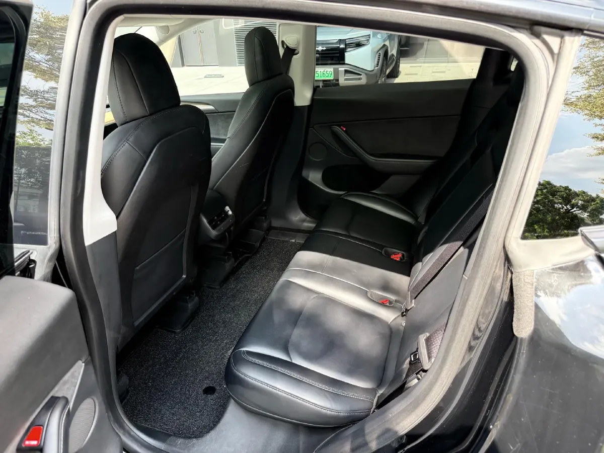2022 Tesla Model Y BEV 60KWH,autocango,china used car exporter,china ev exporter,chinese used car exporter,chinese used ev exporter
