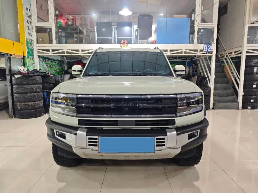 2023 FangChengBao Bao 5 1.5T 194HP L4 E-CVT PHEV 31.8KWH,autocango,china used car exporter,china ev exporter,chinese used car exporter,chinese used ev exporter