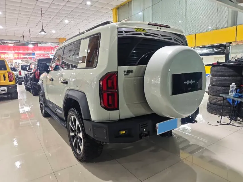 2023 FangChengBao Bao 5 1.5T 194HP L4 E-CVT PHEV 31.8KWH,autocango,china used car exporter,china ev exporter,chinese used car exporter,chinese used ev exporter