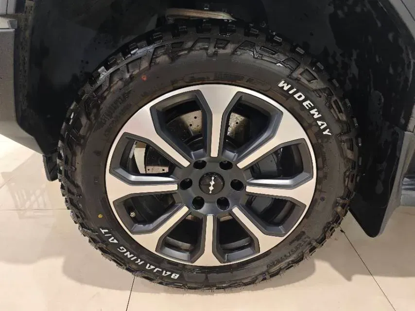 2023 FangChengBao Bao 5 1.5T 194HP L4 E-CVT PHEV 31.8KWH,autocango,china used car exporter,china ev exporter,chinese used car exporter,chinese used ev exporter