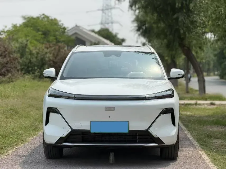 2025 LanDian E5 PLUS 1.5L 95HP L4 E-CVT PHEV 25KWH,autocango,china used car exporter,china ev exporter,chinese used car exporter,chinese used ev exporter