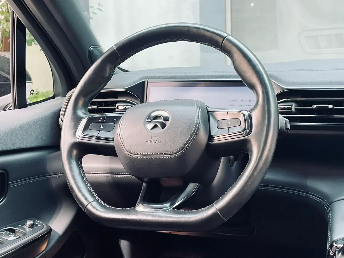 2022 NIO ES6 BEV 100KWH,autocango,china used car exporter,china ev exporter,chinese used car exporter,chinese used ev exporter